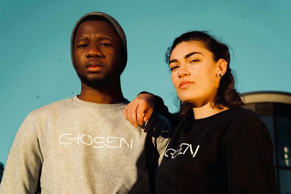 Explore Ingenious Ways to Reduce Water Usage in UK Households